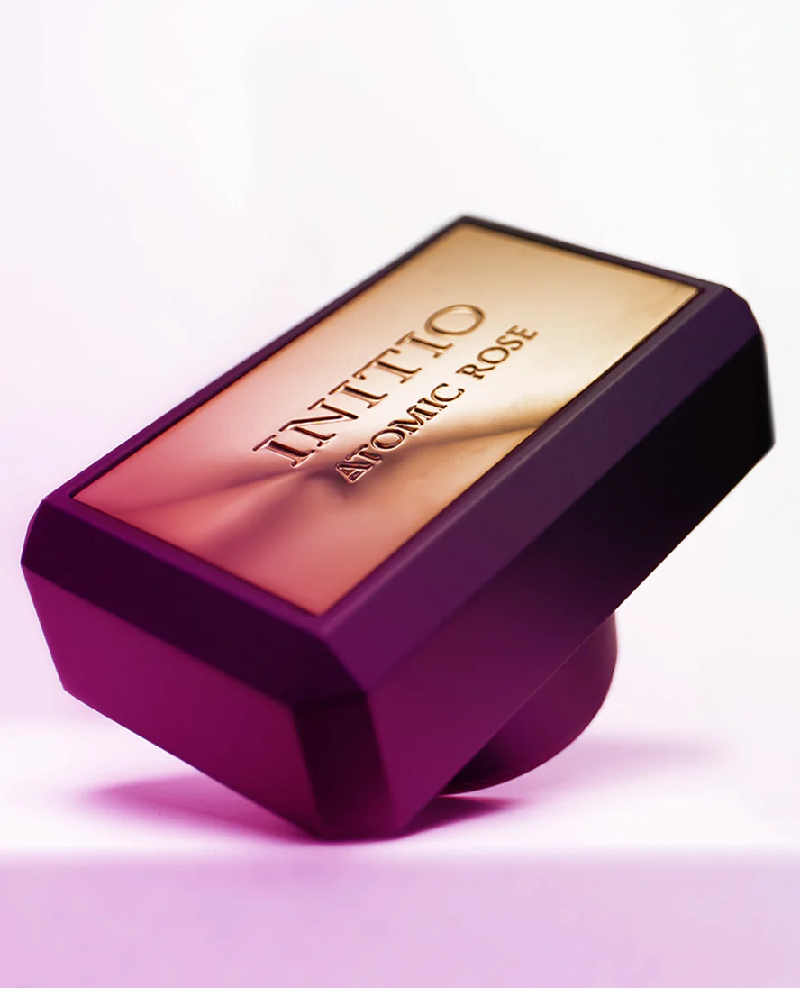 ATOMIC ROSE - ATOMICROSE_ProductImages_Desktop_3_202a03b4-bed2-4a86-9378-fbf08116b73e.webp