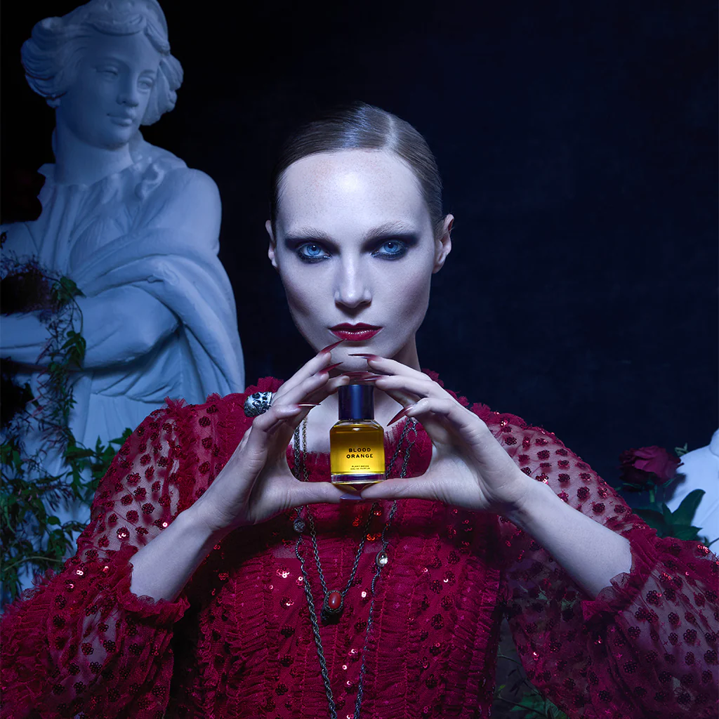 BLOOD ORANGE - Blood-Orange-Model_2048x2048.webp