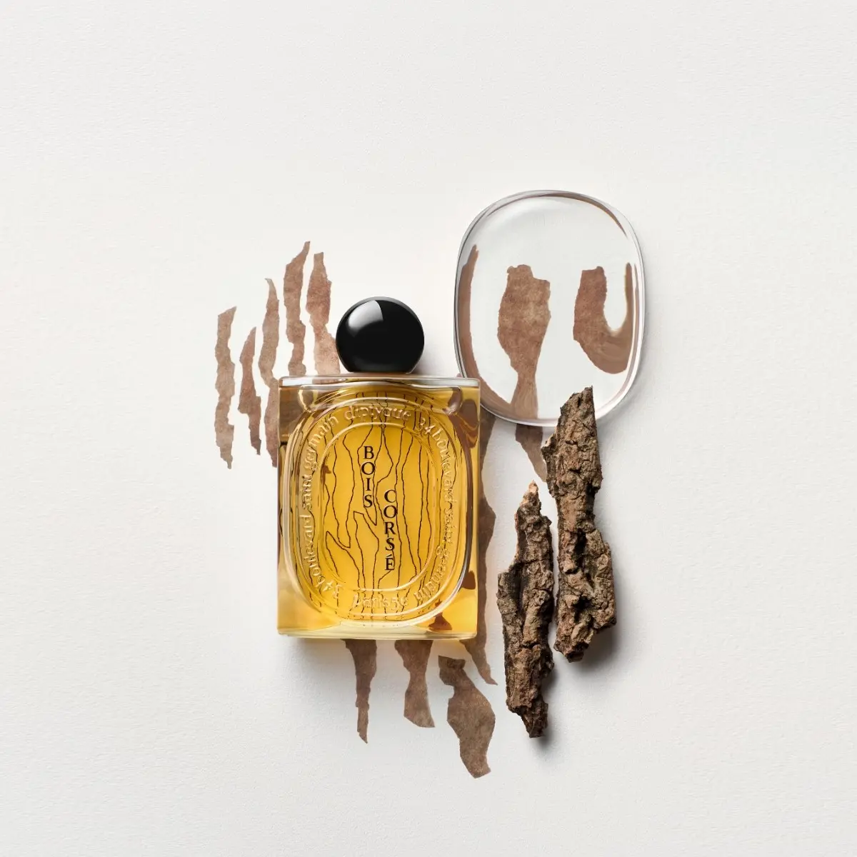 Bois Corsé - Eau de parfum - les_essences_2024_visuel_mono_bois_cors__rvb_2025x2700px_diptyque_visual_only.webp