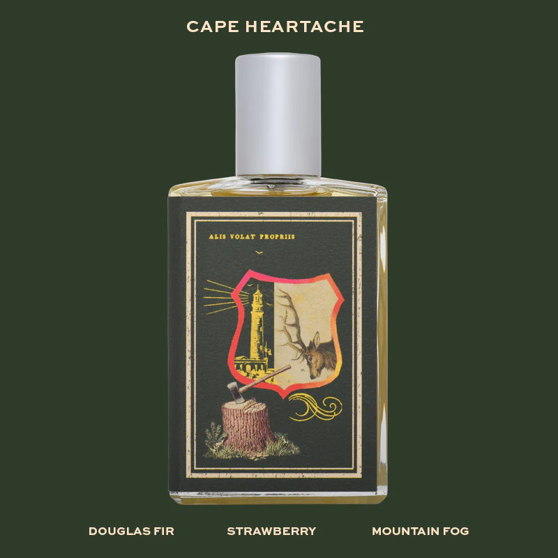 CAPE HEARTACHE - Frag_1_Cape_Front.webp