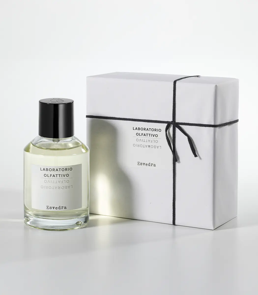 Esvedra - EDP-100ml-Esvedra-Scatola-Laterale.webp
