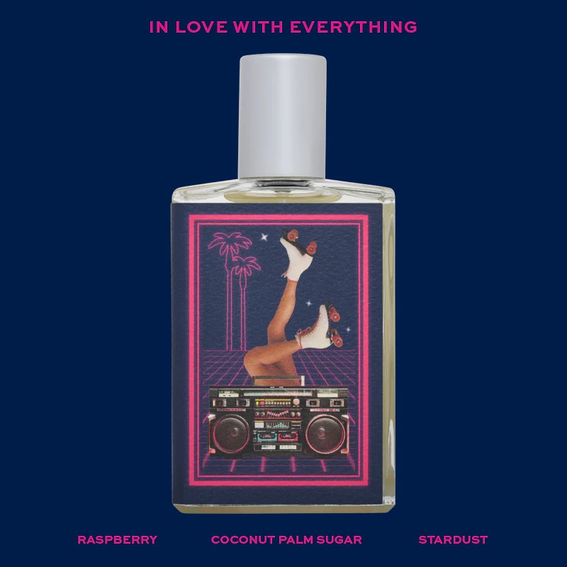 IN LOVE WITH EVERYTHING - Frag_1_InLove_Front.webp