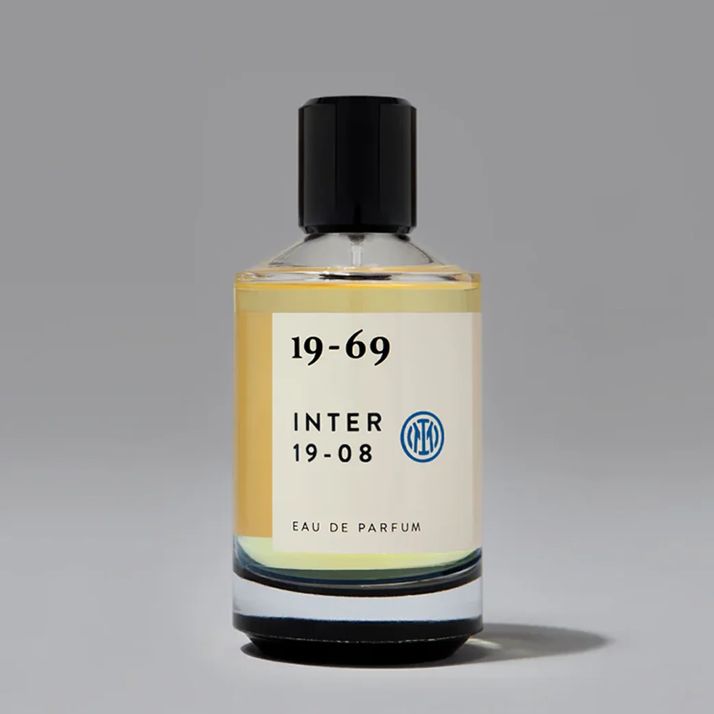 INTER 19-08 BLACK - INTER_SHOPIFY_100ML_BLACK1_02.png