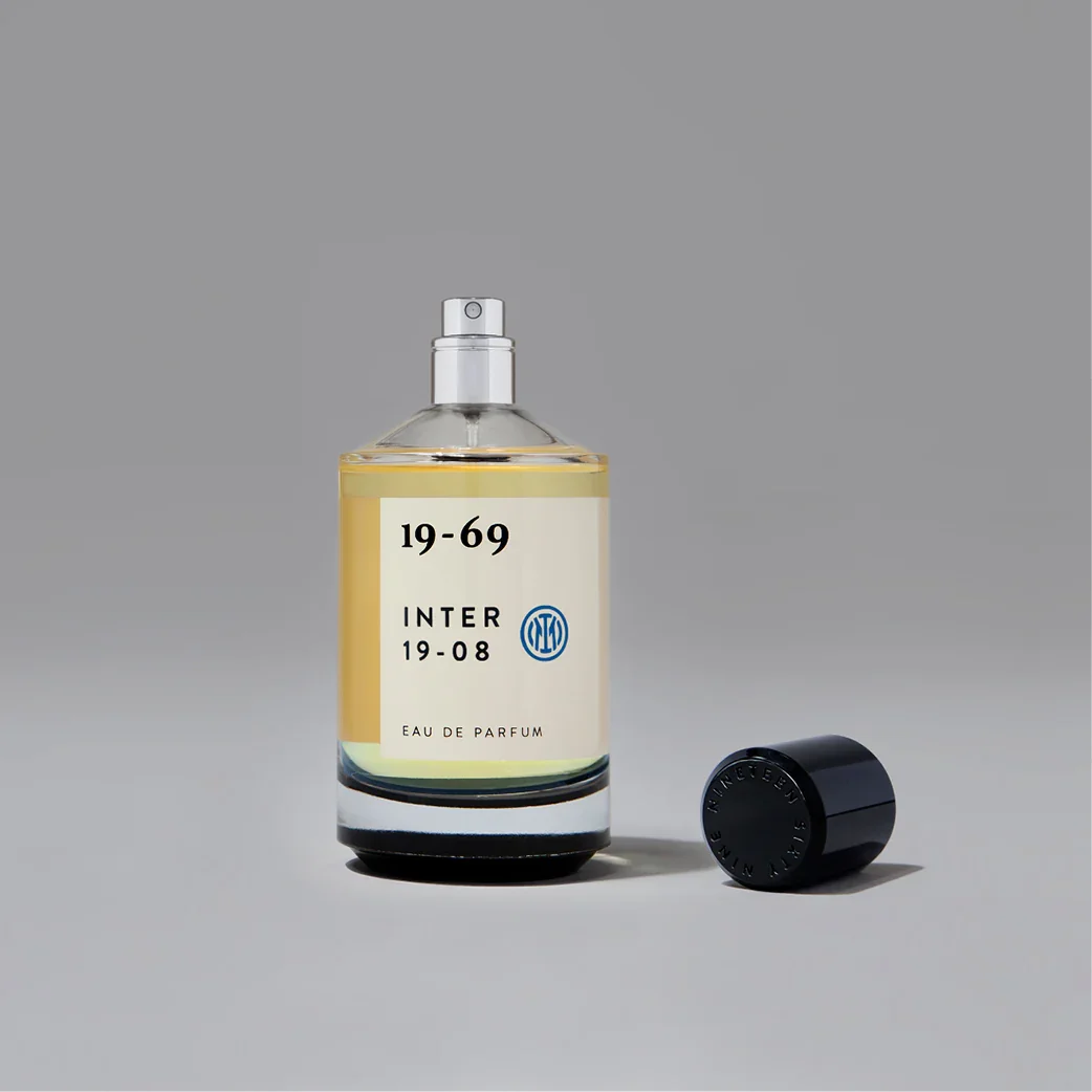INTER 19-08 BLACK - INTER_SHOPIFY_100ML_BLACK3.webp