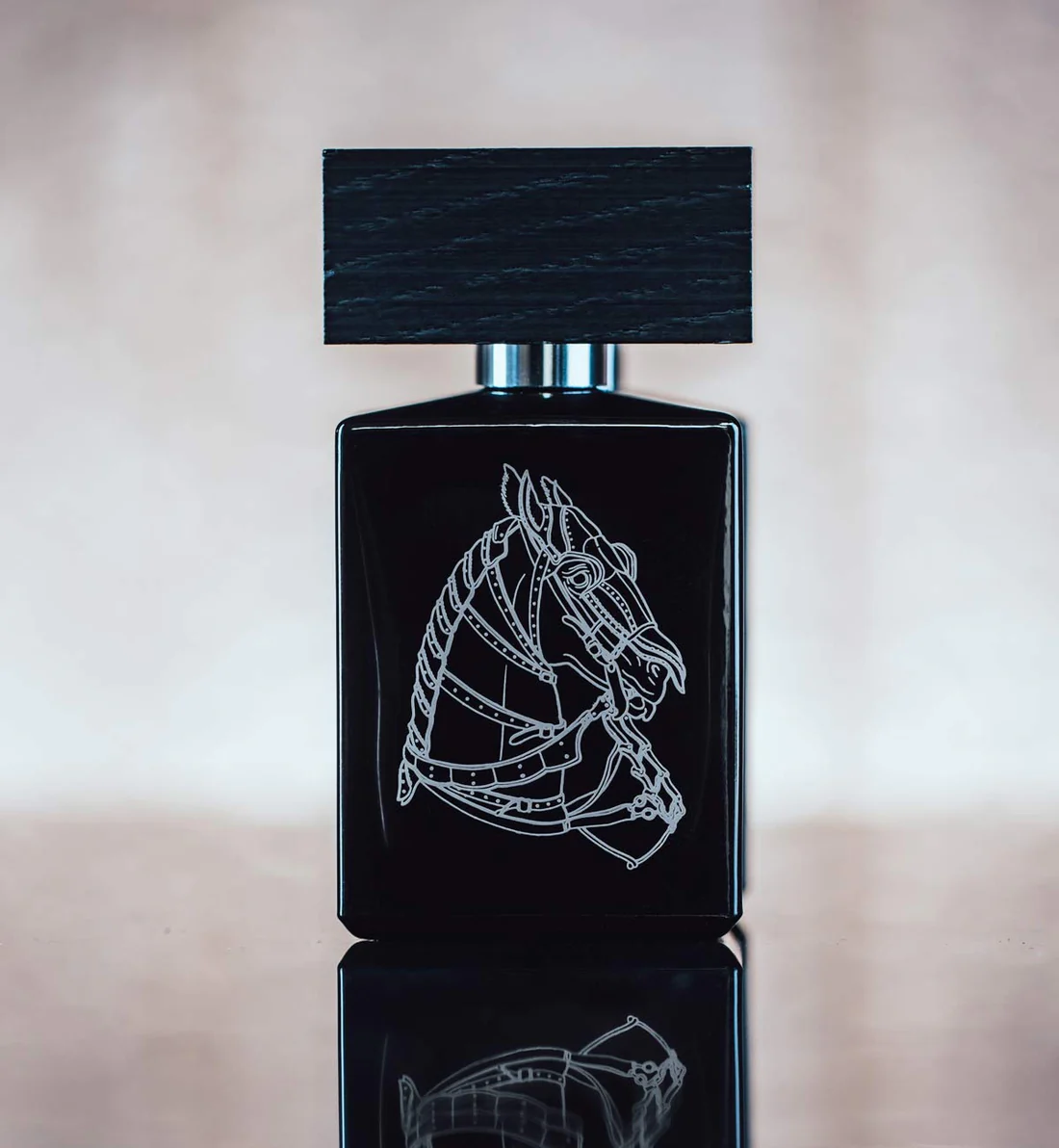 IRON DUKE - beaufort-london_iron-duke_fragrance_575b45b7-2caf-4511-adcf-408794a139f4_1100x.webp