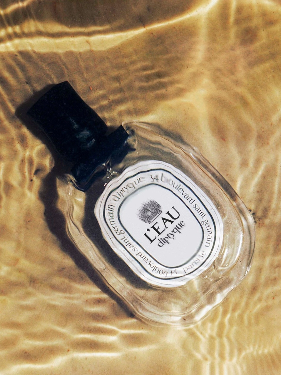 L'Eau - Eau de toilette - amazonie_visuel_parfum_04_2024_3x4_2025_x_2700px_vue-alt-pdp_diptyque.webp