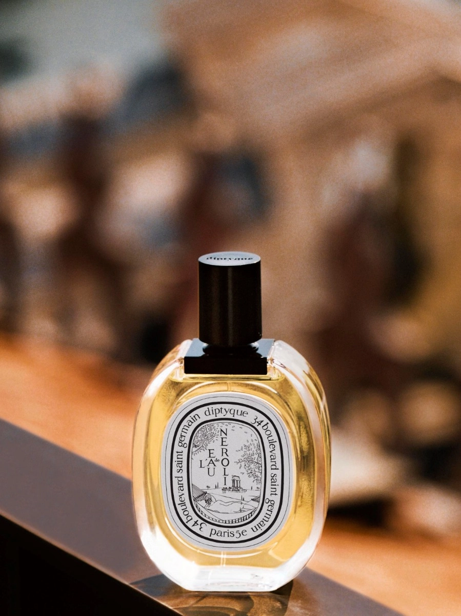 L'Eau de Néroli - Eau de toilette - venise_visuel_parfum_eau-de-neroli_2023_pdp-vue-alt_3x4_diptyque.webp