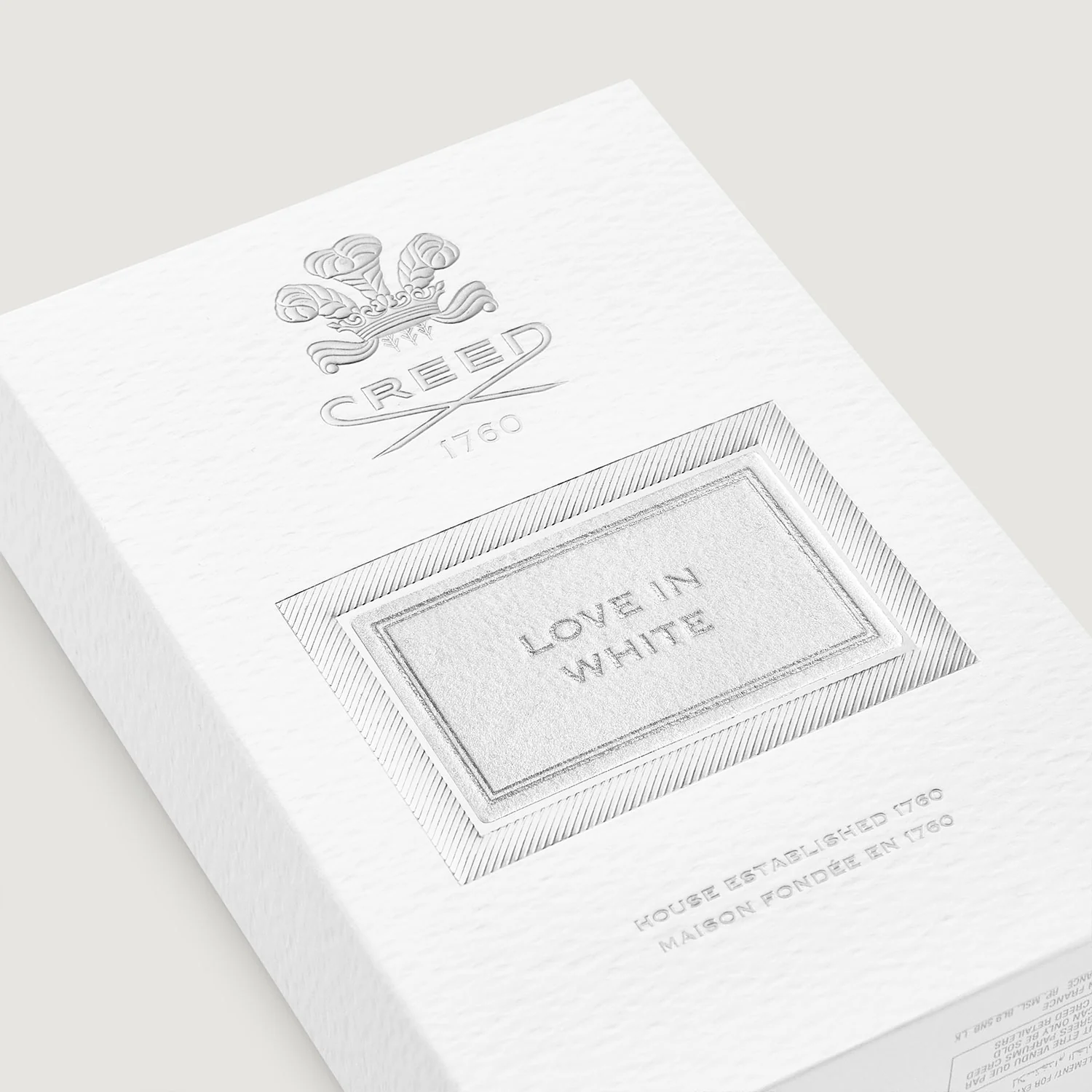 LOVE IN WHITE - Love-in-white-75ml-box-restaged-angled.webp