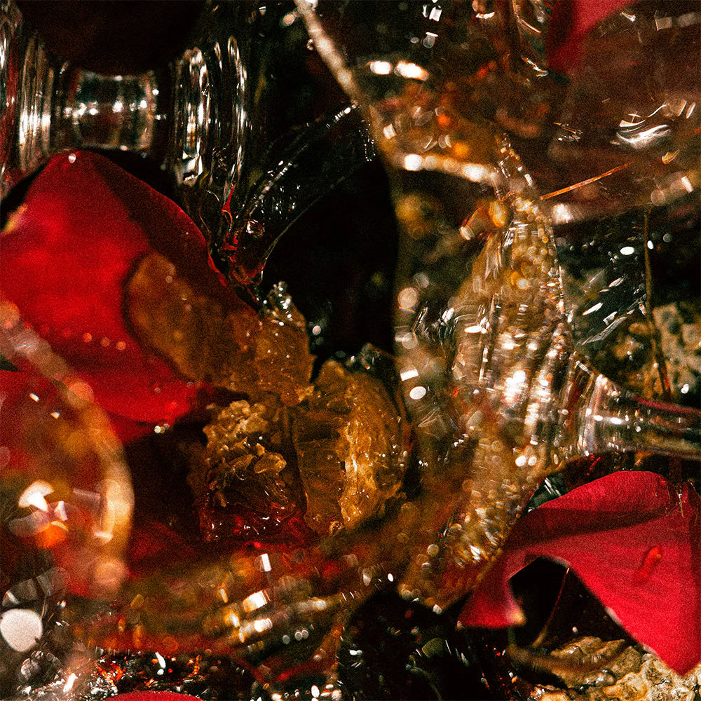 MAD HONEY - grid01_4f4d0dee-d0c3-4679-a1d0-6dde8adfe5a9.webp