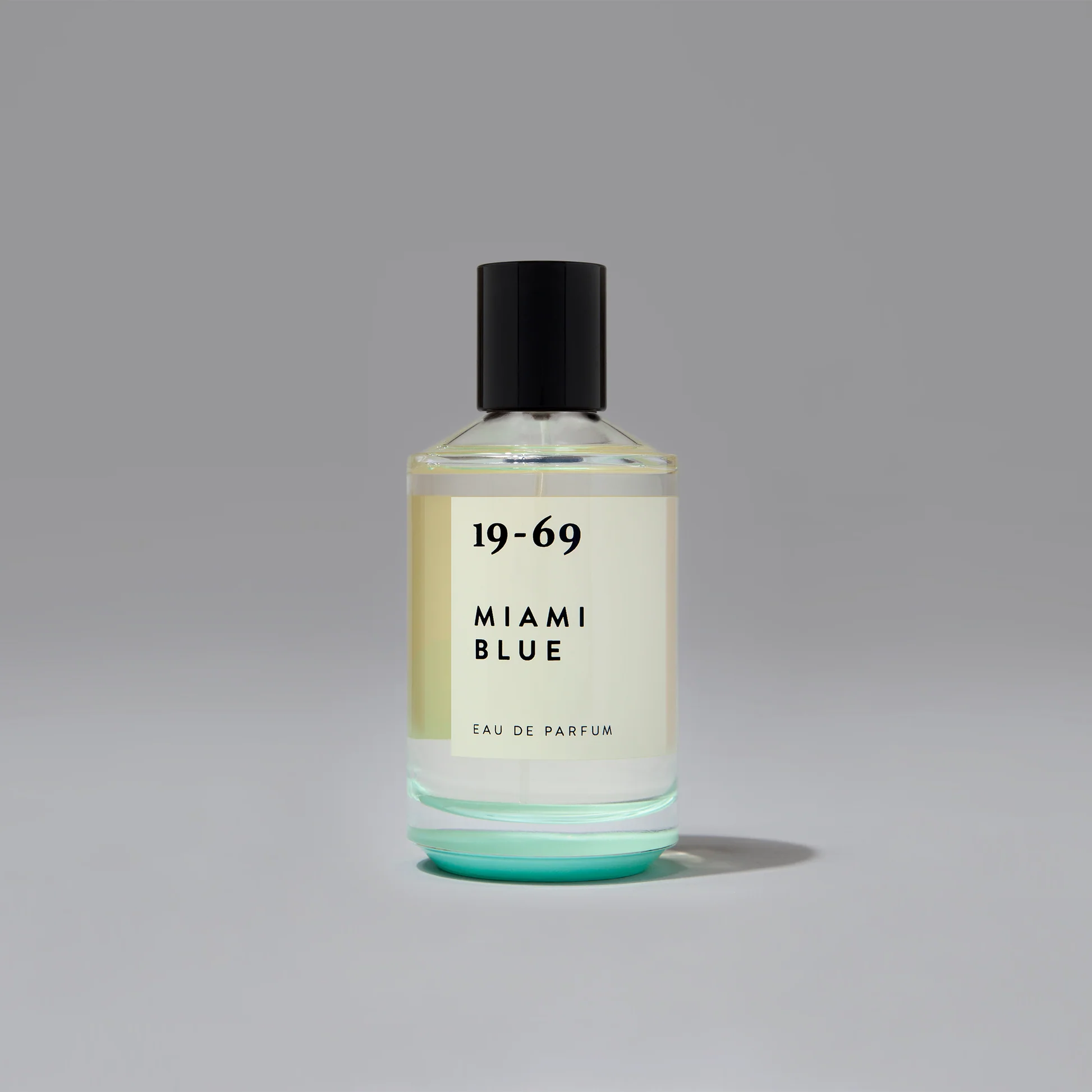 MIAMI BLUE - MiamiBlueEauDeParfum100ml3_a3f92c57-ce9e-4604-af2b-f8d3dc54b1ab.webp