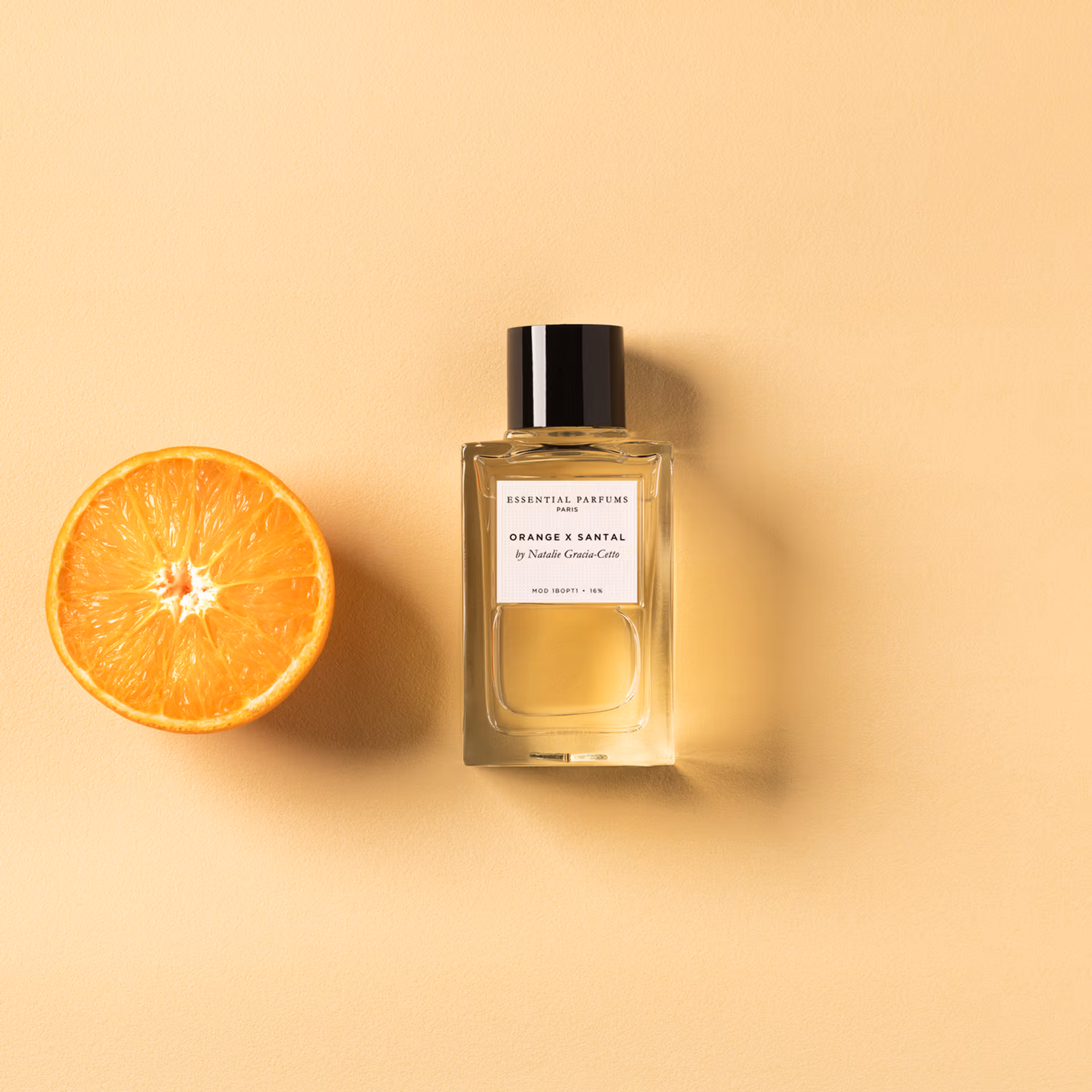 ORANGE X SANTAL - 3cb67e4a13c5f71da11953a307cdd6a72e8ed9ca-1920x1281.avif