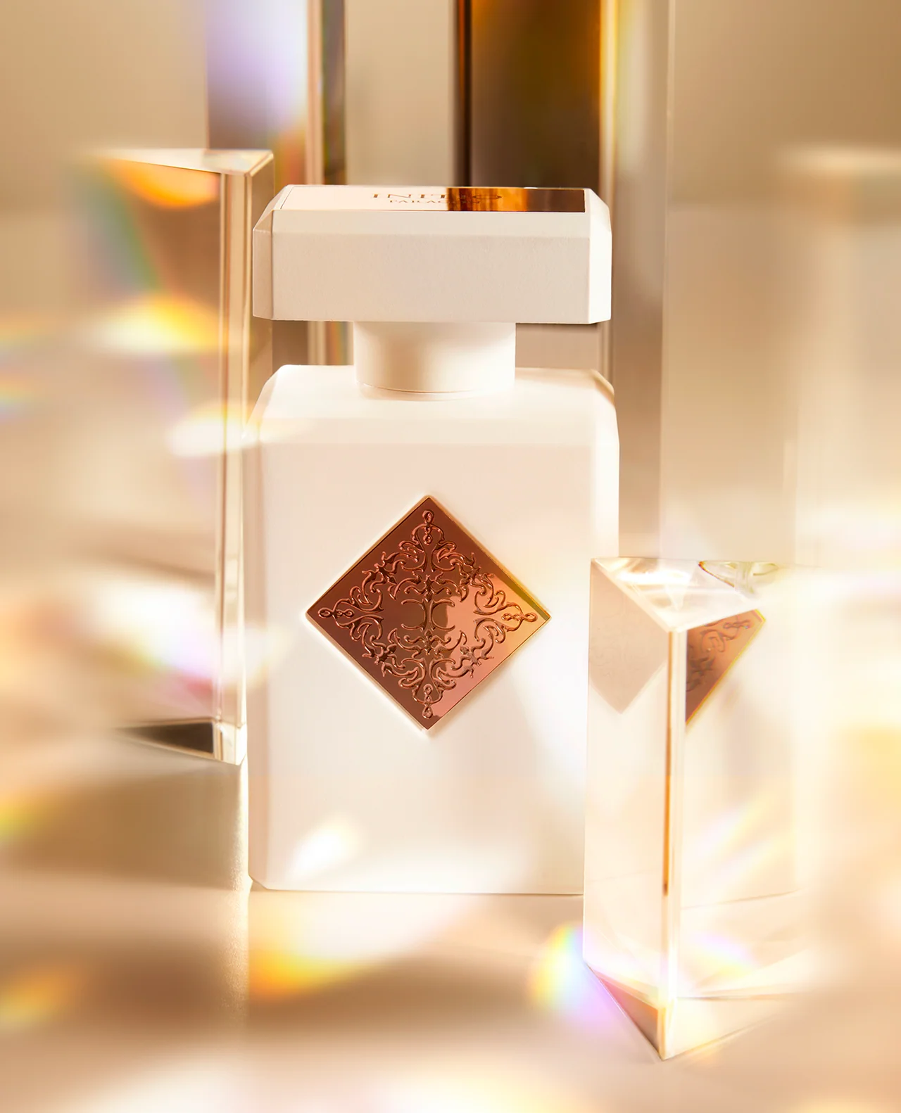 PARAGON - PARAGON_ProductImages_Desktop_1_3b25f1a7-a126-444c-a3df-662057e348c7.webp