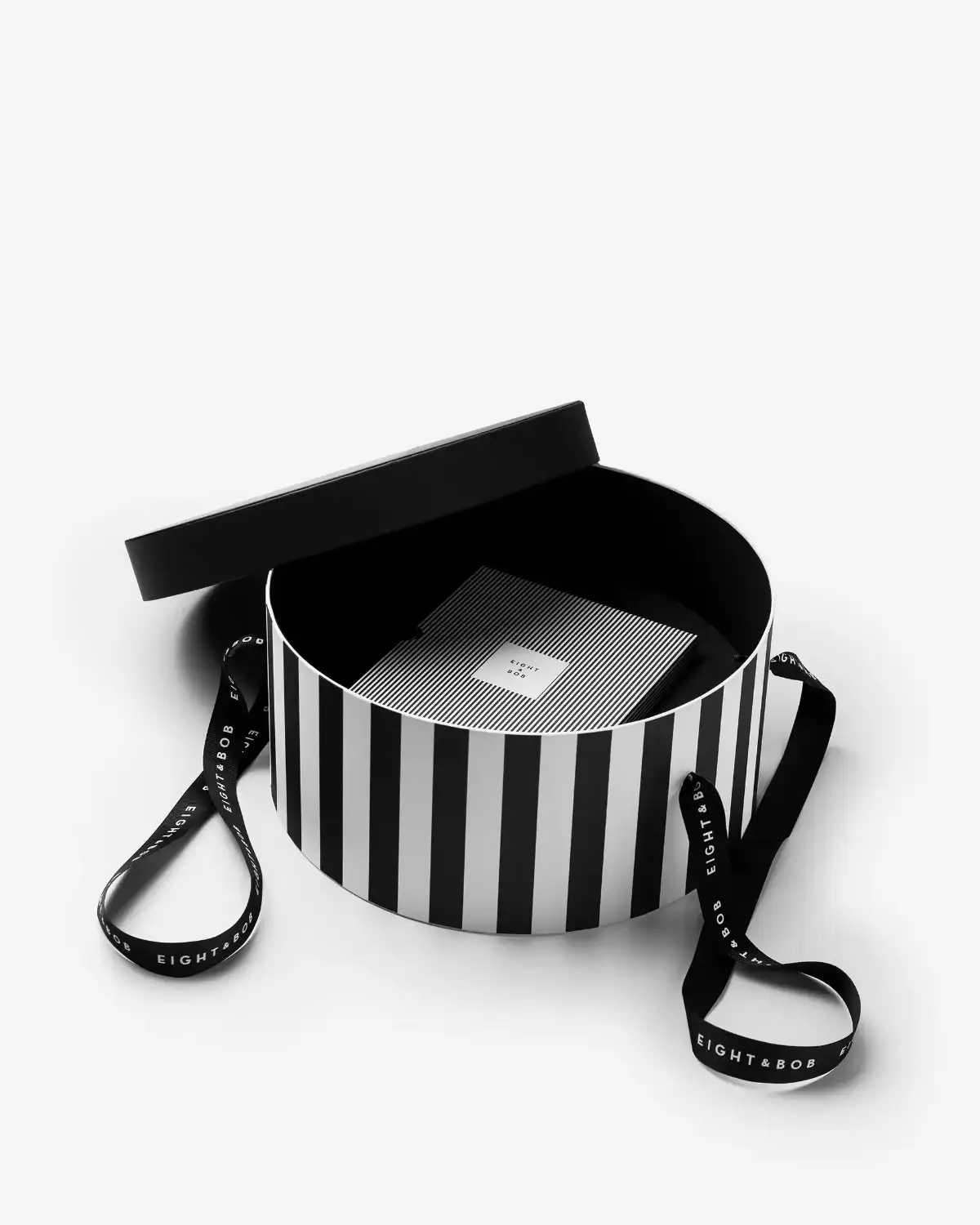 The Timeless Elegance Set - Image