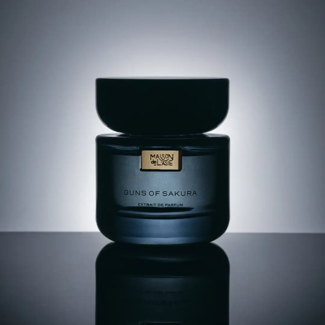 GUNS OF SAKURA - Image