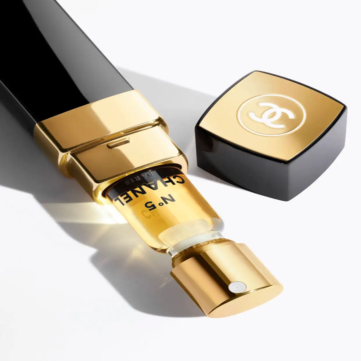 N°5 Parfum Refillable Purse - 0.25 fl. oz. - 7ml