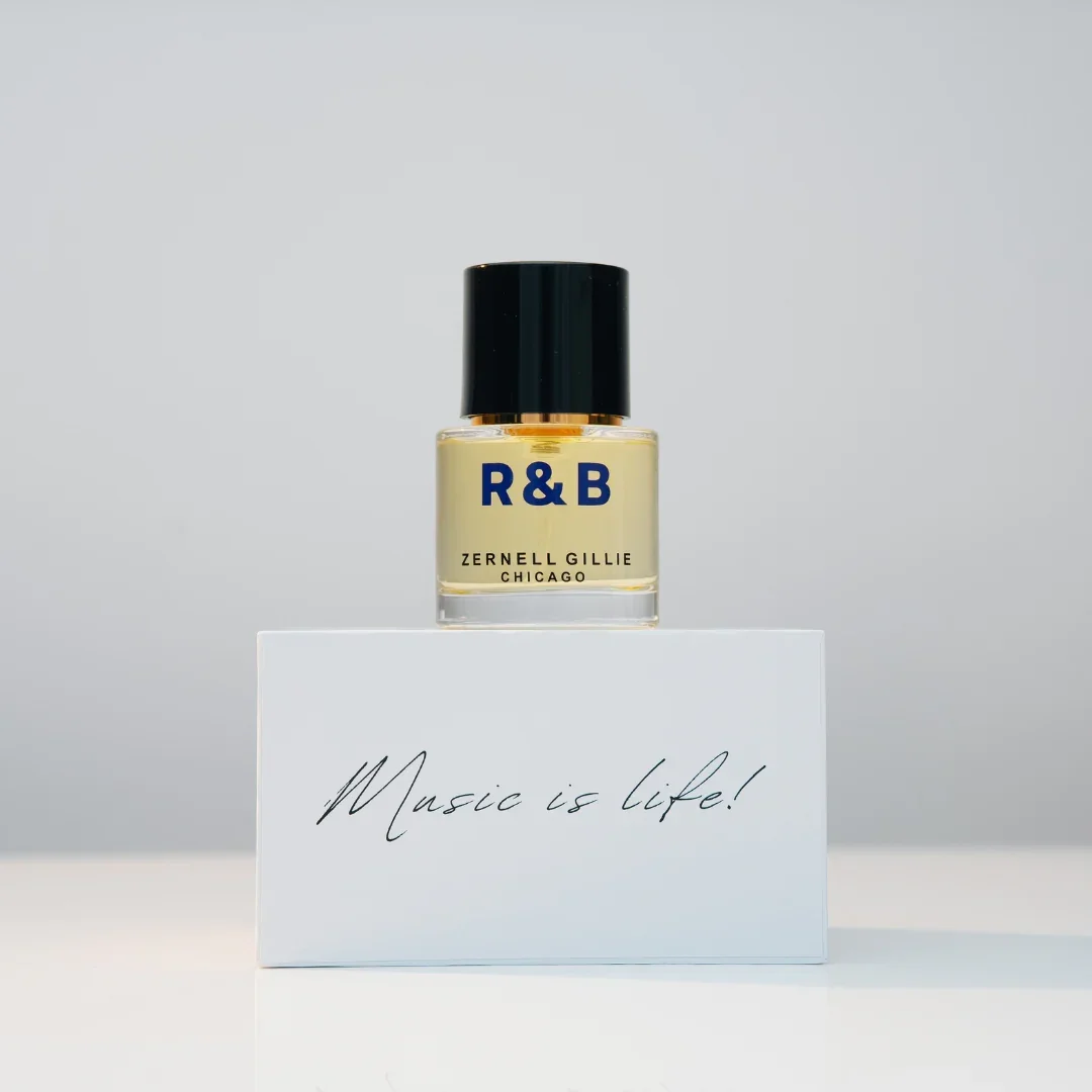 R & B - R_Bbox_1080x.webp